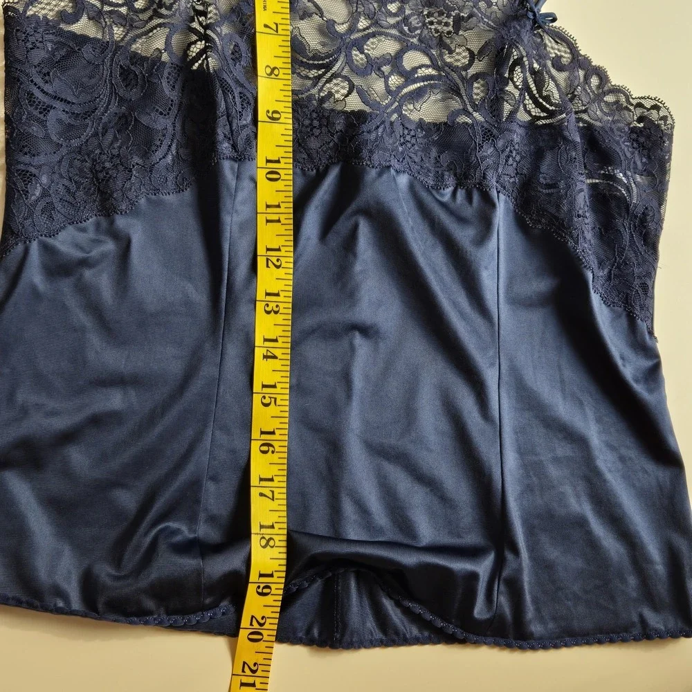 Warner's Vintage Blue Camisole Top Size S Nylon Lace Lingerie Made In‎ USA